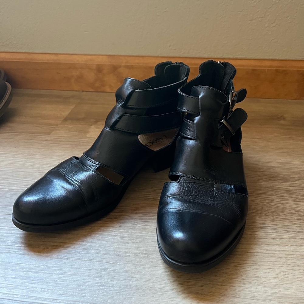 Real leather shoes